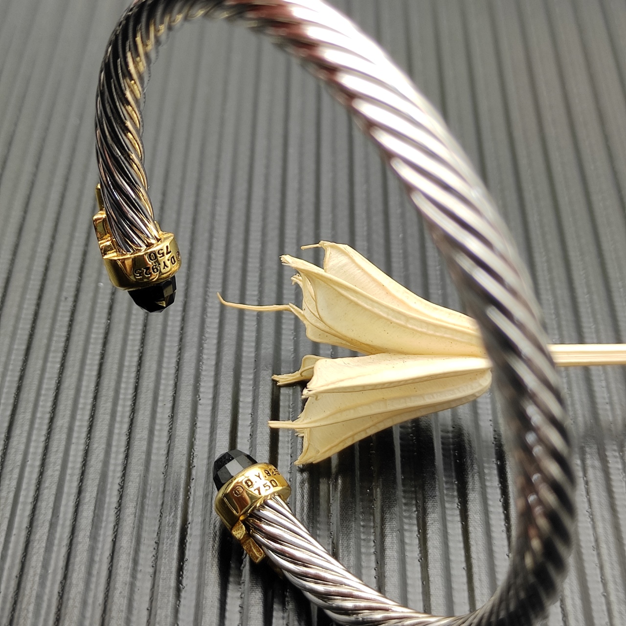 Miu Miu Haute Couture Haute Couture Fine Jewelry Necklace Bracelet Ring 5