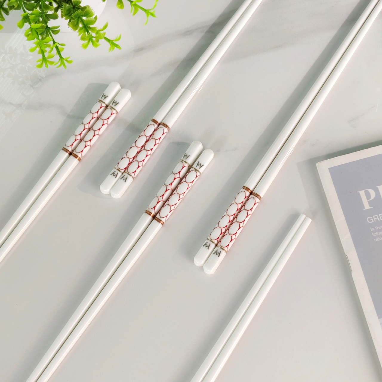 WEDGWOOD Renaissance Red Chopsticks - Comprehensive 8