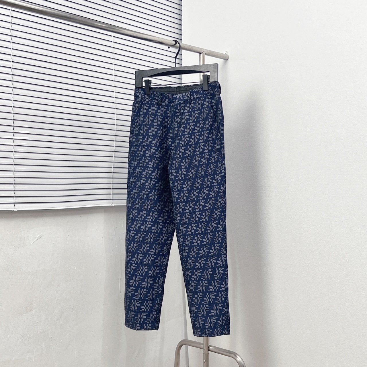 Pantalones de vestir jacquard FF Labyrinth Fen D*/Fendi, tallas: 30.31.32.33.34.36.38