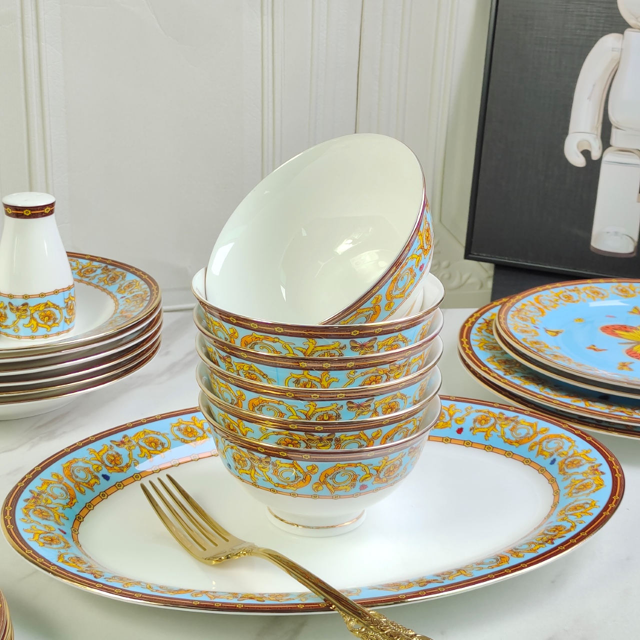 Versace Maison Lifestyle Luxury Home Decor Blanket Tableware Bedding 5
