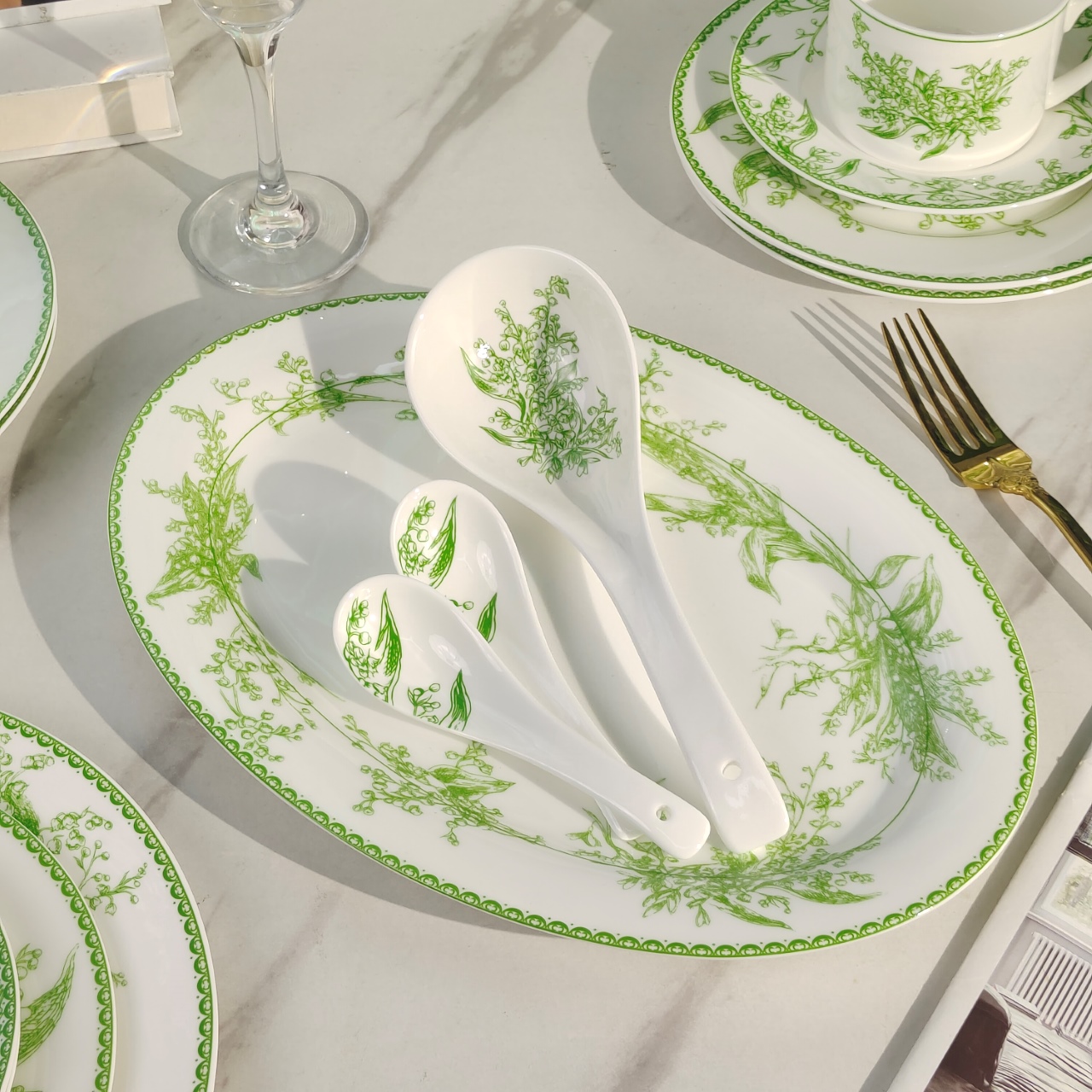 Dior Haute Couture Maison Lifestyle Luxury Home Decor Blanket Tableware 7