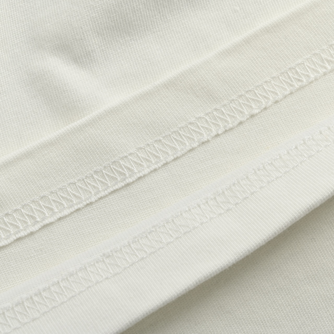 Louis Vuitton/路易威登 25ss 麻绳绳结刺绣短袖