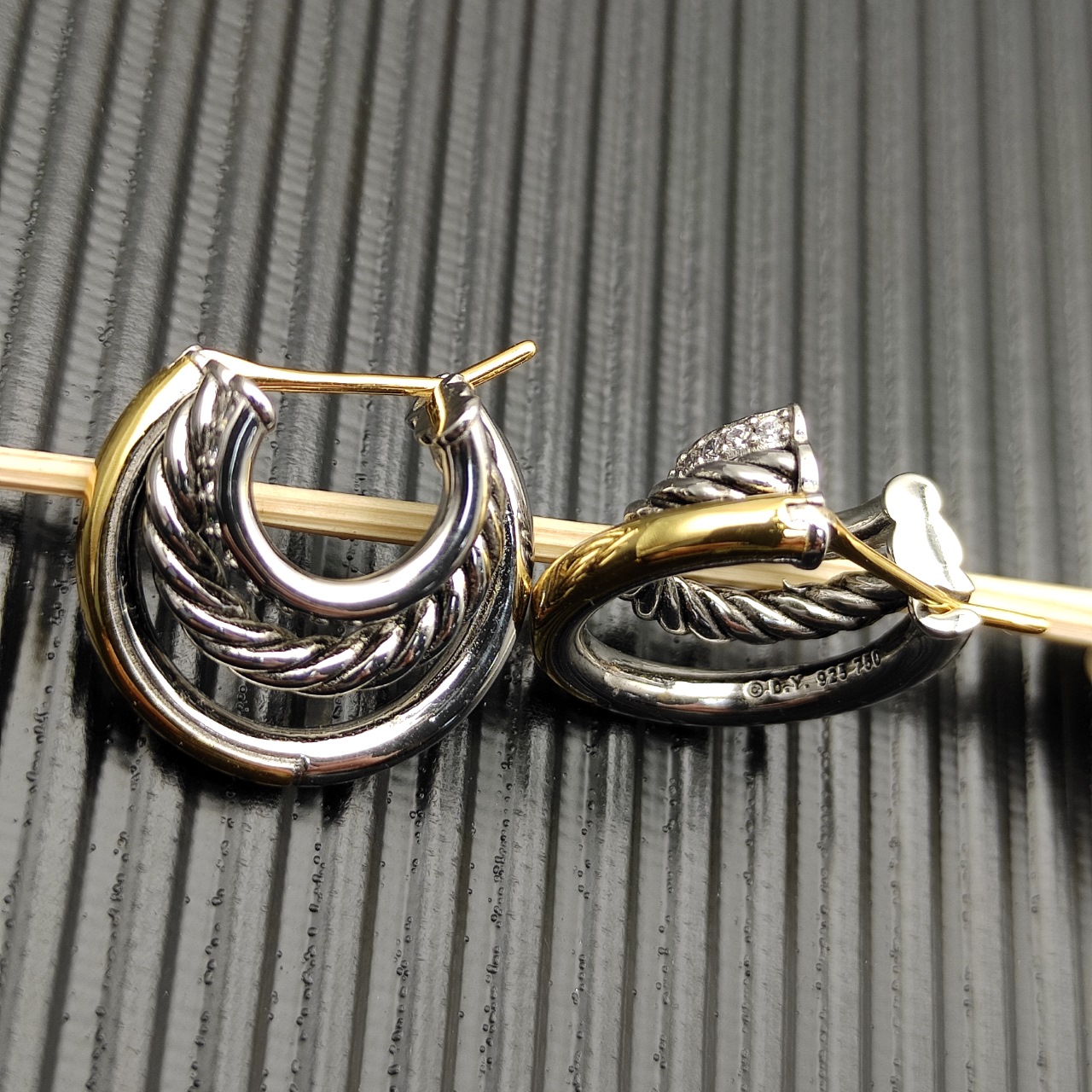 NO:107873,V-gold David Yurman 21x20mm three-ring connected earrings, available in color separation and gold, jewelry boutique, earrings19860909V金David Yurman 21x20mm三环相连耳环,有分色和金色两款,饰品精品,earrings,Jewelry