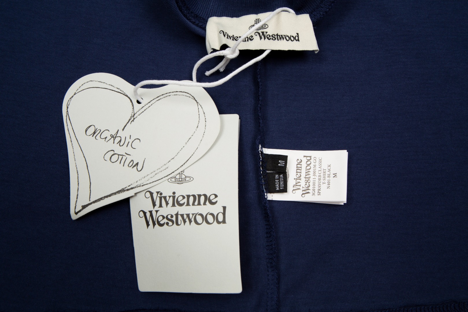 Vivienne Westwood 2024 Collection: “Precipient Depreciation” with Queen of the West Theme - 图片 3