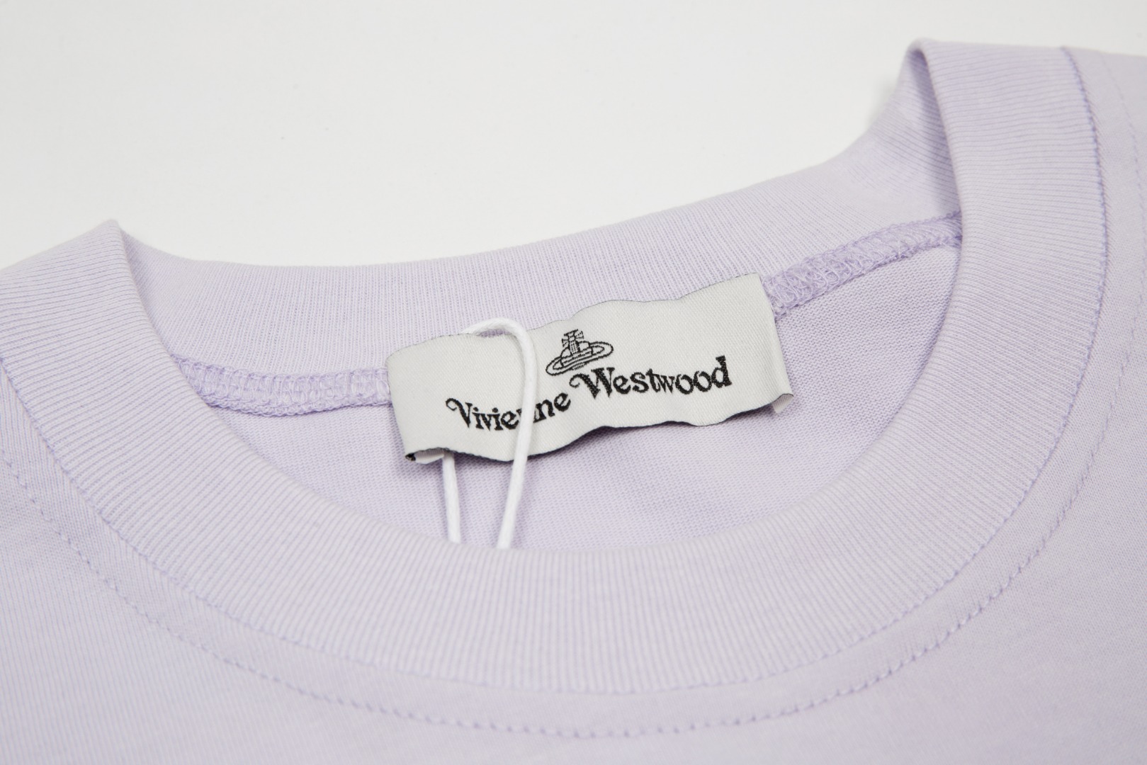 Vivienne Westwood’s $9872 Queen of the West Collection for 2024 – Detailed and Precise - 图片 4