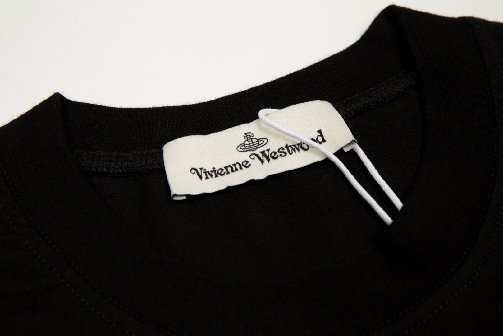 Vivienne Westwood Queen of the West Short Sleeves Top 2024 Collection Overview - 图片 4