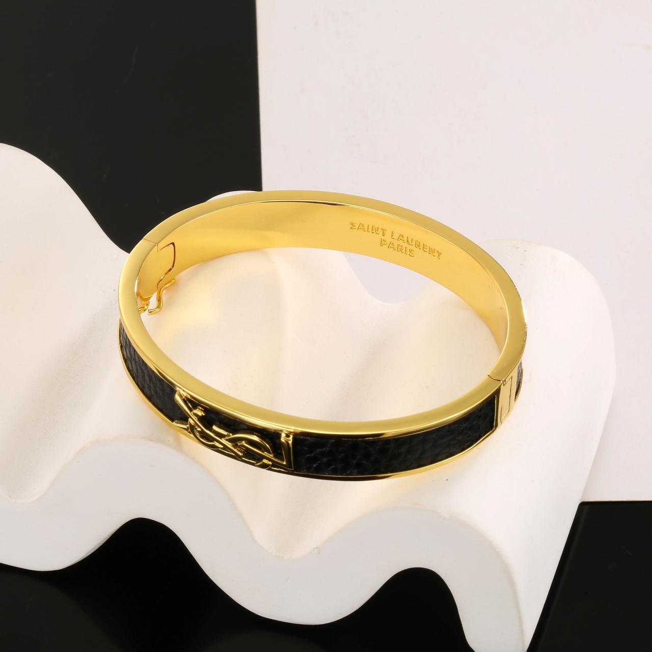 Saint Laurent Haute Couture Haute Couture Fine Jewelry Necklace Bracelet 3