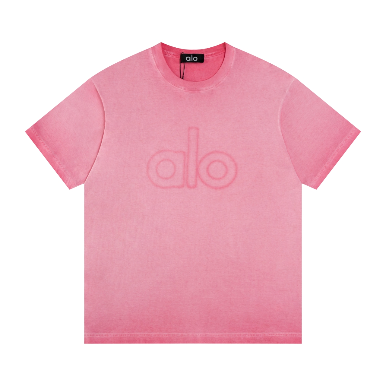 P79💰 「顶级品质」  
ALO 25年新款扎染渐变做旧水洗炒盐高街风短袖T恤 男女同款搭配情侣装 


✅宽松挺括版型男女同款可搭配情侣 三标齐全该有的都有彰显排面 0缩水率高品质第一次不买怪你不回头怪我 

✅索罗纳高密度螺纹领口不易变形避免上身领口尴尬 这是大牌都舍不得用的面料 因为什么？因为贵！ 


🤎💜♥️简单的款更要质量好 - 是我们的宗旨 

✅240G新疆长绒棉顶级纯棉 ⚠️⚠️这里承诺100%实重240G面料 支持鉴定 .市场大把自称260 280的 实际上一摸比我家的薄的多 甚至手感没有我家好 文案吹牛逼没用 还得看品质 . 

✅面料缩水率控制在2% 出口级固色品质 真正做到了不易变形 缩水 不掉色 市场做什么巴黎世家 Lv的 都不敢承诺 一个做alo的我做到了 

‼️太多人转发这款不知道买谁的？ 担心收到货质量不好？ 老板大大拍胸脯保证在我这儿通通不存在 盲拿我家 绝无意外 ‼️

✅最大码数可穿230斤 出口欧美无压力 
尺码：XS-L
颜色：
橙色
粉色
紫色
蓝色
咖色
浅灰色
深灰黑