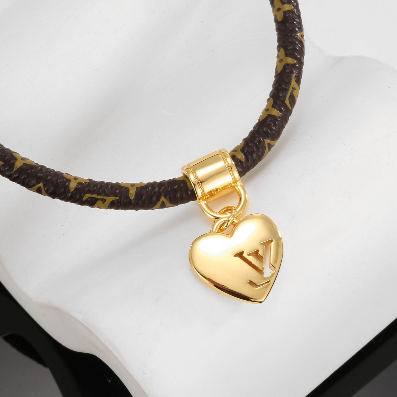 louis vuitton crazy in lock charm bracelet