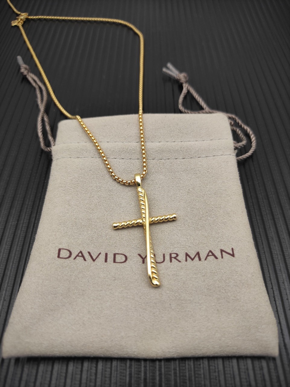 100 💰David Yuurman gold cylinder cross necklace. 2mm chain length 45+5cm delay chain DYXL-166