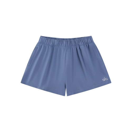 ALO Women's Classic A-Line Shorts - Comfortable, Stylish, and High-Quality! 1 ALO Women’s Classic A-Line Shorts – Comfortable, Stylish, and High-Quality!
