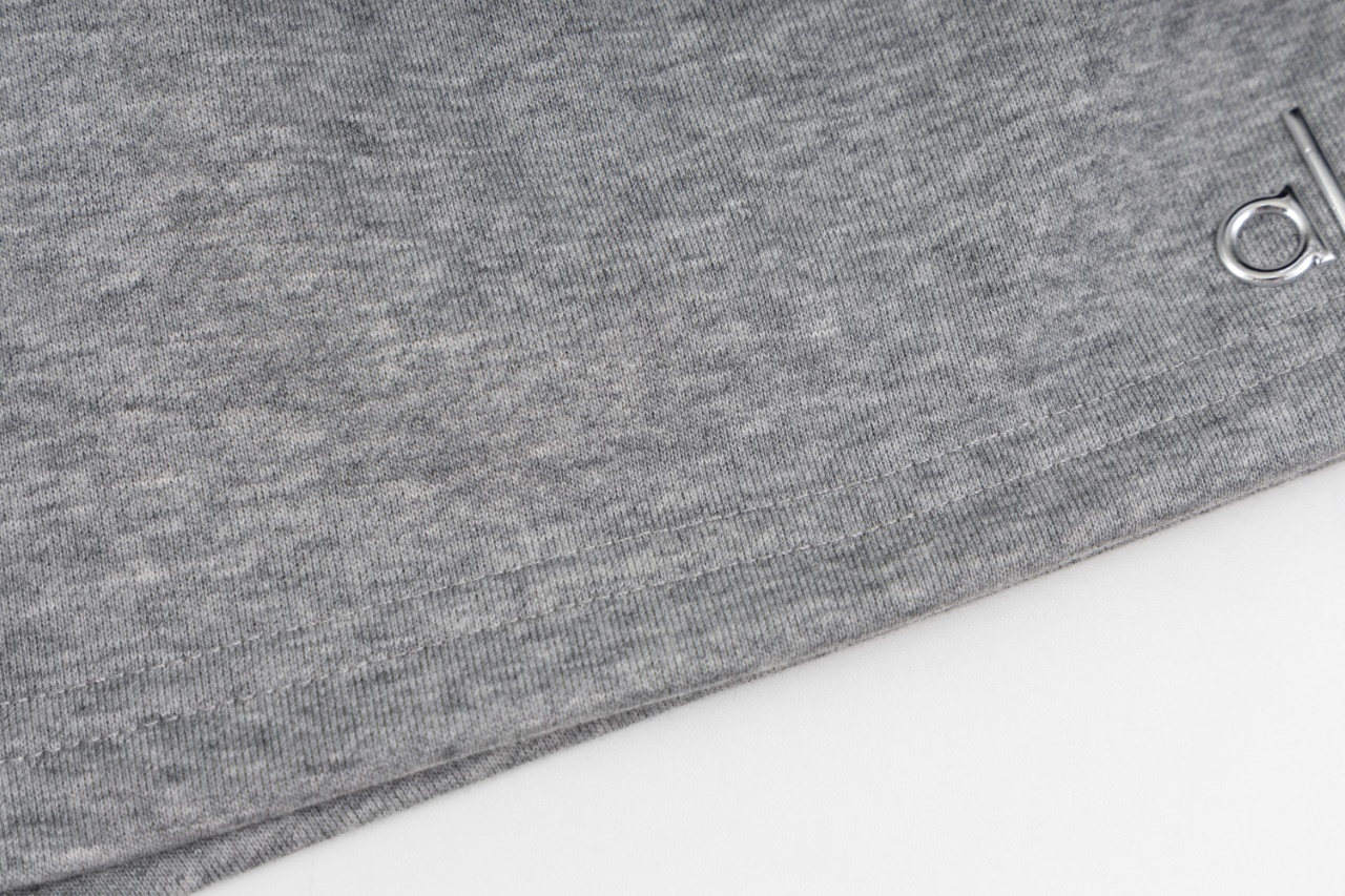 ALO Yoga Mujer A-Line Pantalones Cortos Deportivos de Felpa Francesa - Comodidad y Estilo 8 windows1749250688182 1070404004 1636318276