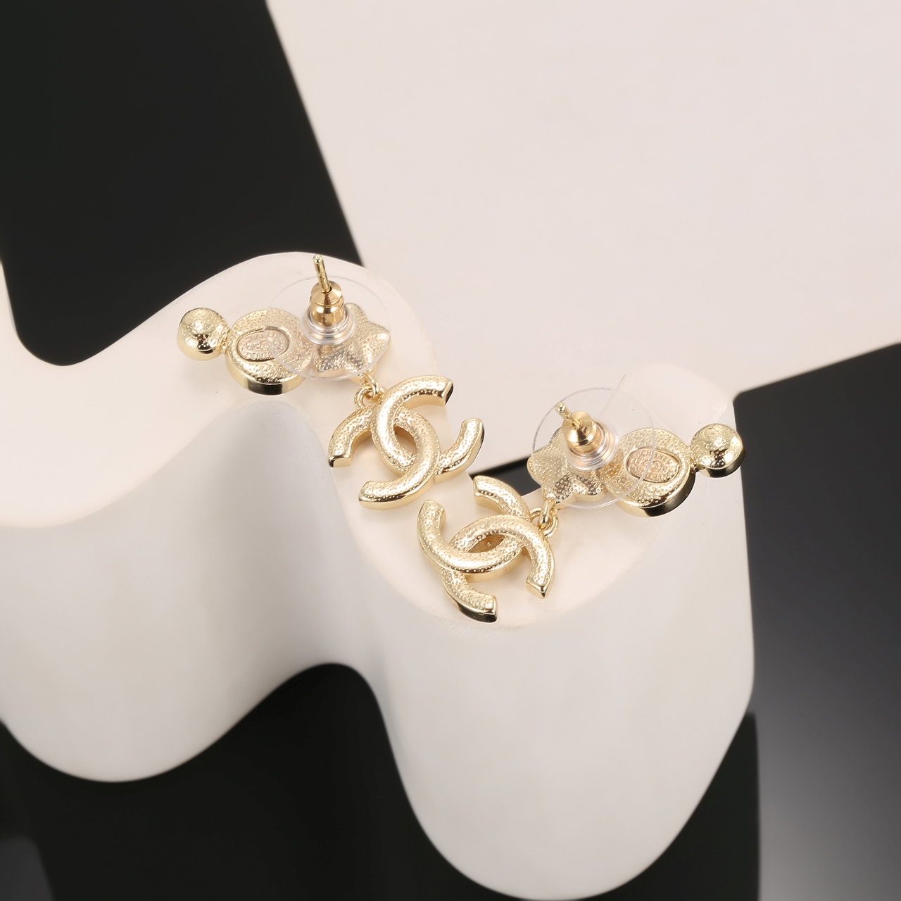 Chanel Haute Joaillerie Fine Jewelry Earrings Necklace Ring Ref 6