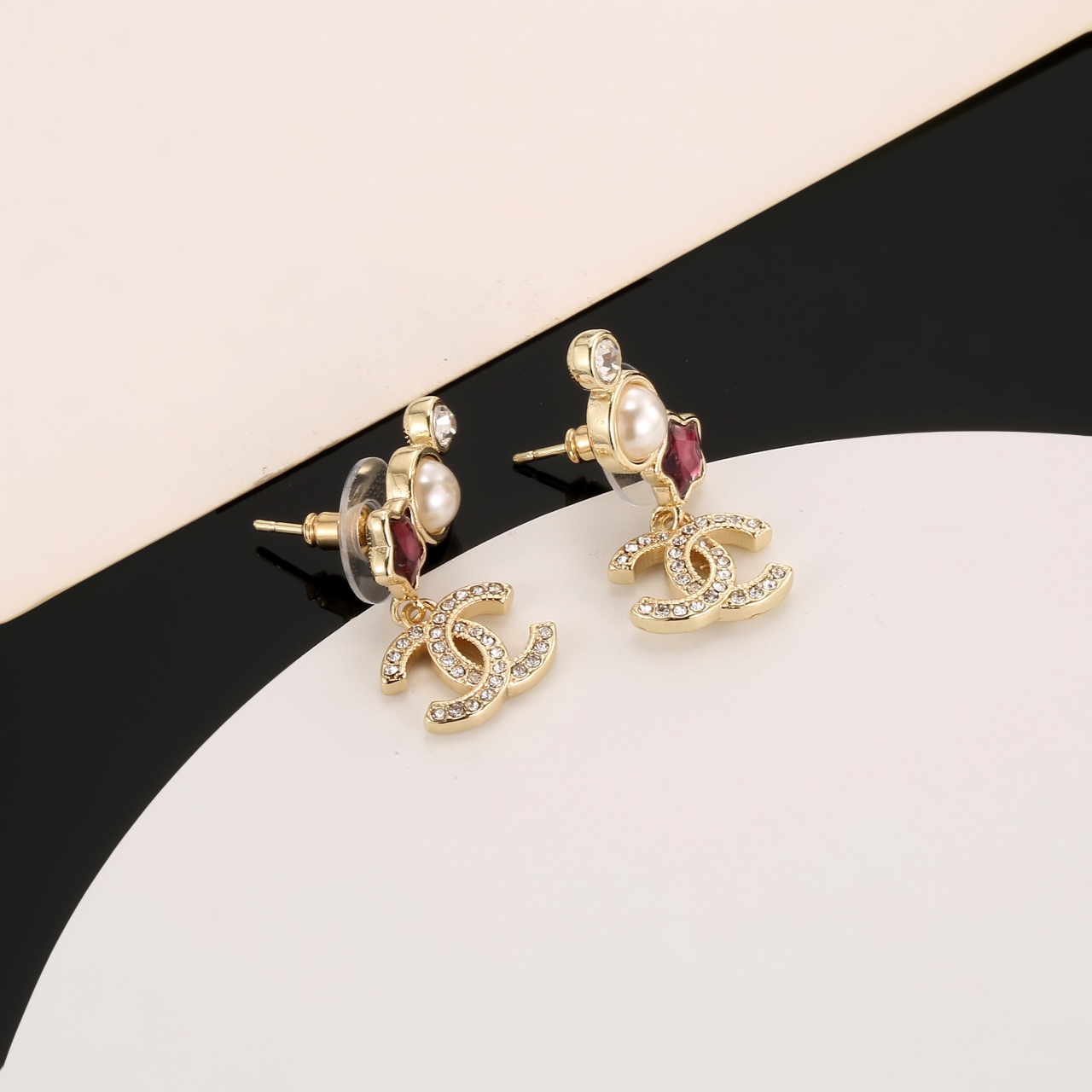Chanel Haute Joaillerie Fine Jewelry Earrings Necklace Ring Ref 5