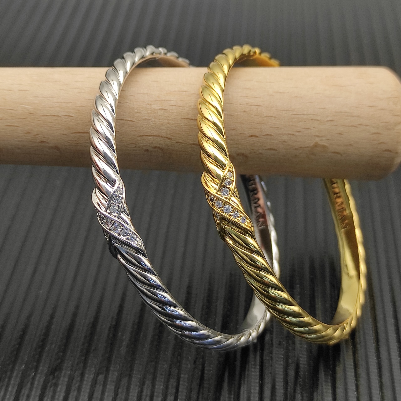 575 💰David Yurman 6.2mm Silver X-band carved wave bracelets. 19 cm. No. DYSZ-337 - 图片 6