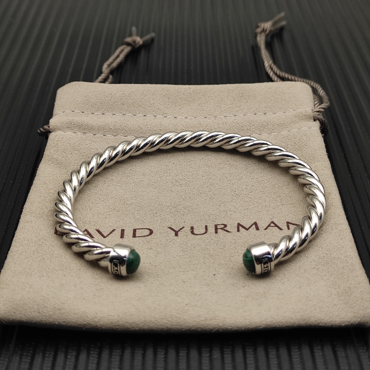 575 💰David Yurman 6MM Silver Peacock Stone line cuff bracelet. No. DYSZ-342