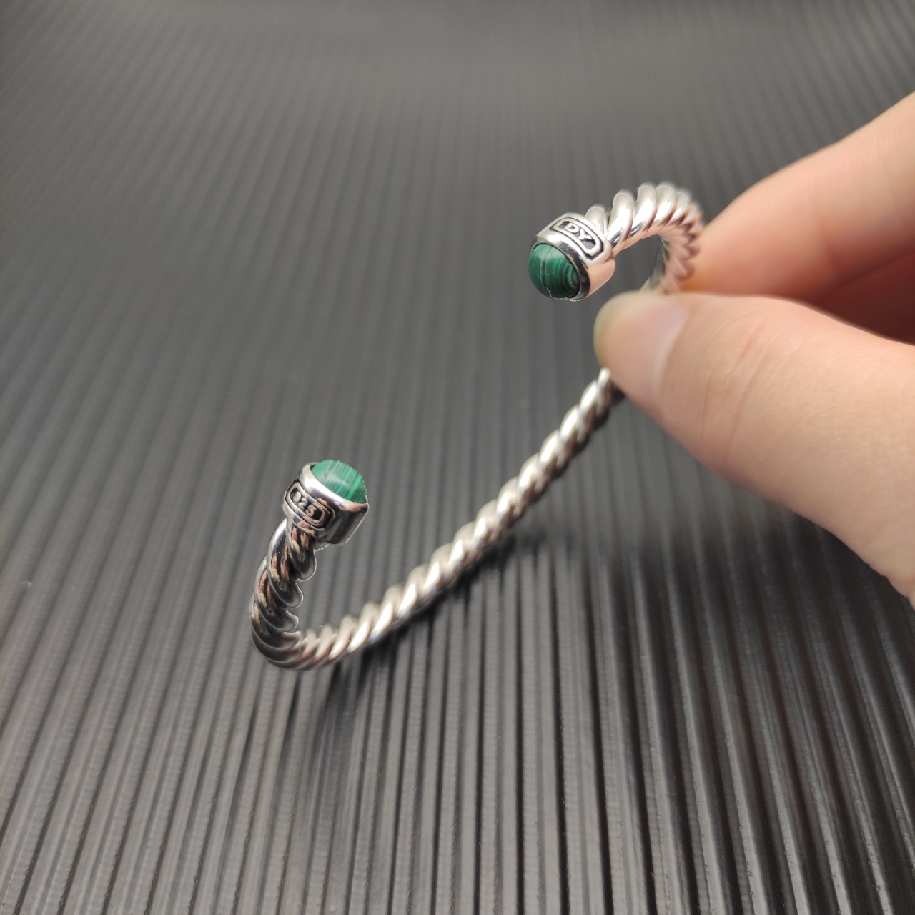 575 💰David Yurman 6MM Silver Peacock Stone line cuff bracelet. No. DYSZ-342 - 图片 5