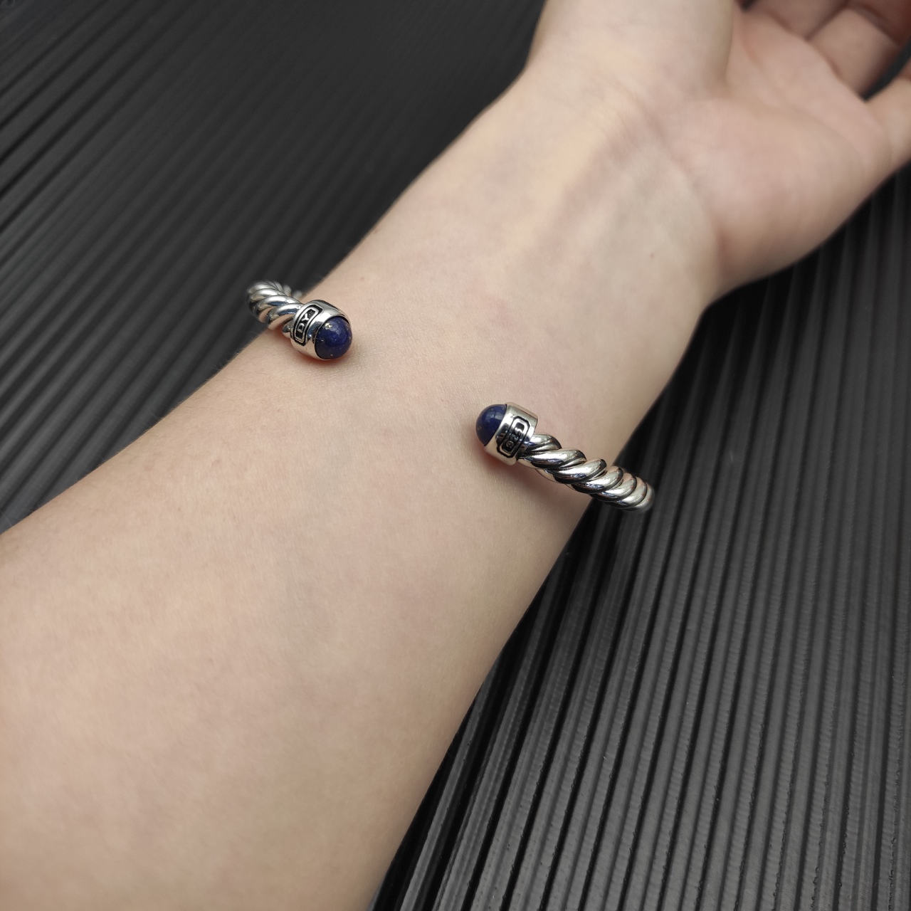 575 💰David Yurma 6MM silver-coloured typhus cuff bracelet. No. DYSZ-344 - 图片 6