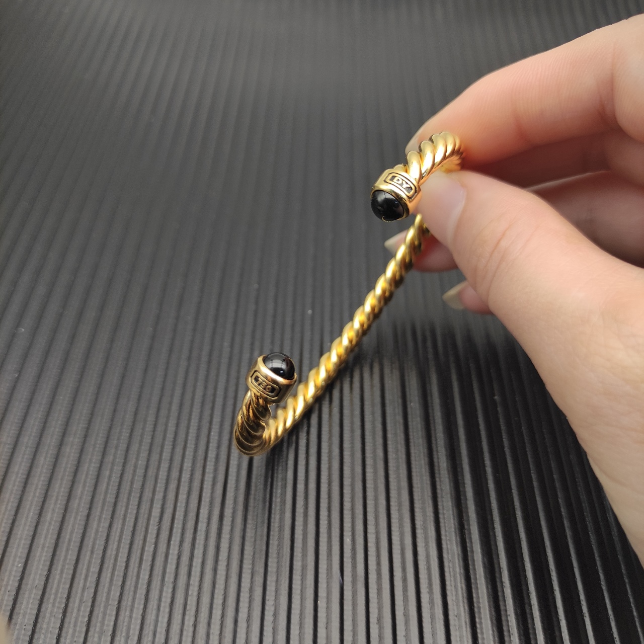 575 💰David Yurman 6MM Golden Manaunoni line cuff bracelet. Number DYSZ-347 - 图片 5