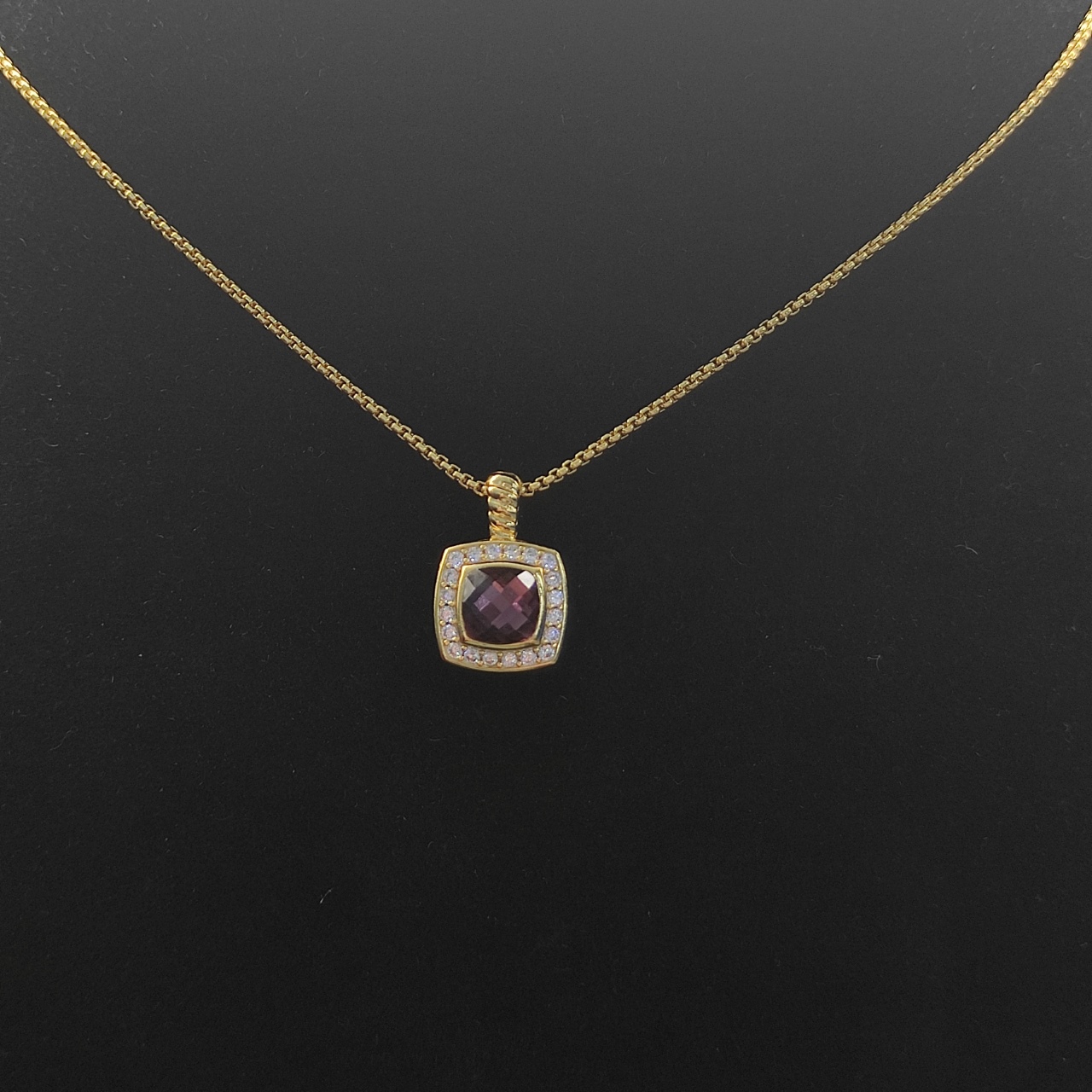 David Yurman  z紫钻金色四方钻项链。 链条粗1.5mm，长度45+5cm延迟链 
  编