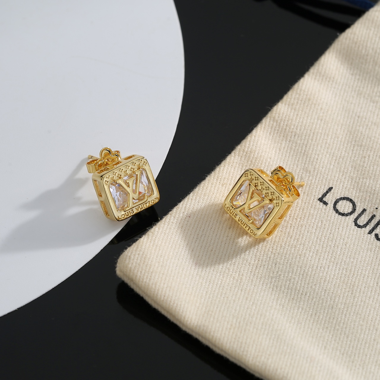 Louis Vuitton Haute Joaillerie Fine Jewelry Earrings Necklace Ring 5
