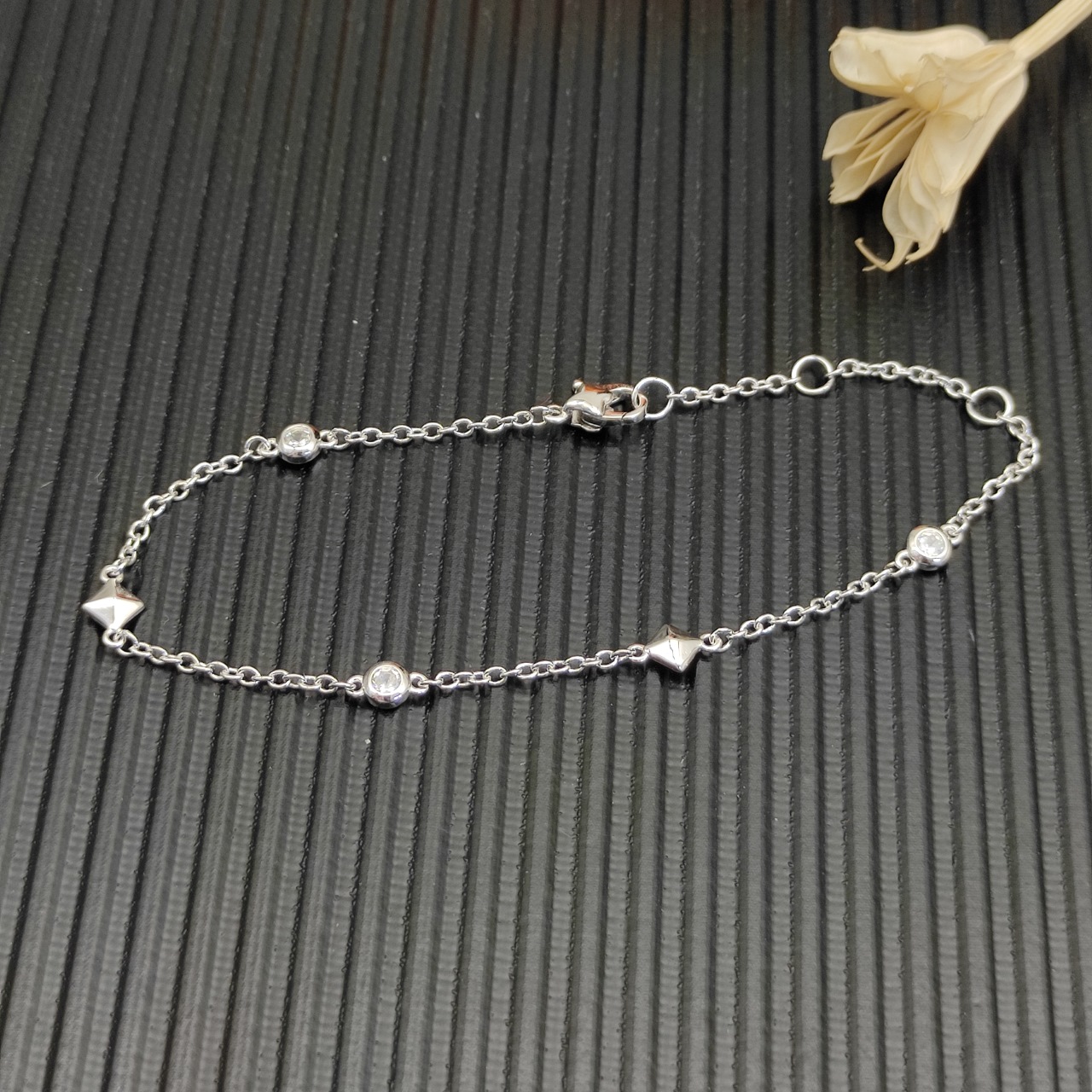 Miu Miu Haute Couture Haute Couture Fine Jewelry Necklace Bracelet Ring 7