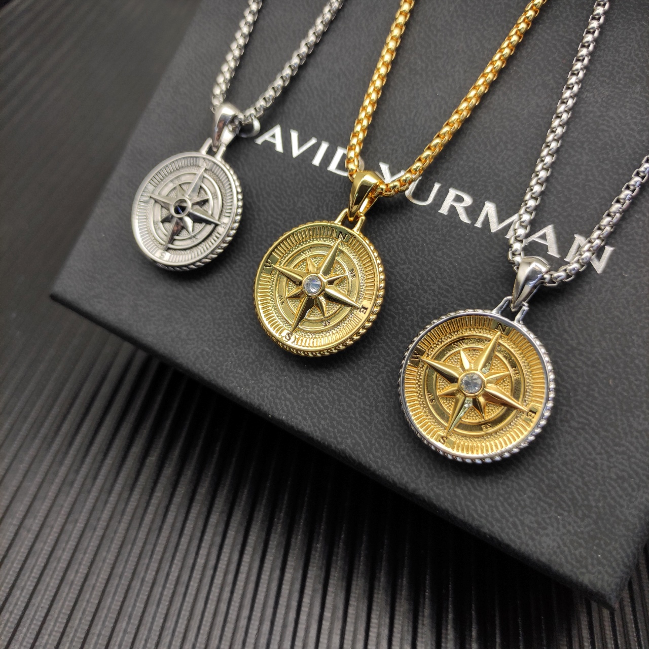 NO:603412,David Yurman compass white diamond necklace. Chain thickness 3mm, length 50+5cm delay chain, fine jewelry, necklace19860909David Yurman 罗盘白钻项链.链条粗3mm,长度50+5cm延迟链,饰品精品,necklace,Jewelry