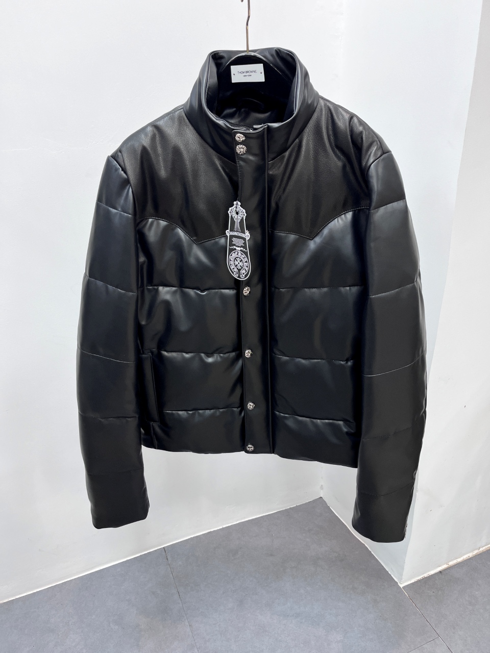 NO:688547,Brand Chrome Hearts Material Imported Sheepskin Down Craftsmanship Size 48-56 (special size customization),,chrome hearts,down jacket,sheepskin,Top Customize119860909品牌克罗心 材质进口绵羊皮皮羽绒 工艺 尺码48-56（特殊尺码定制）,,chrome hearts,down jacket,sheepskin,Top Customize1,Men's clothing
