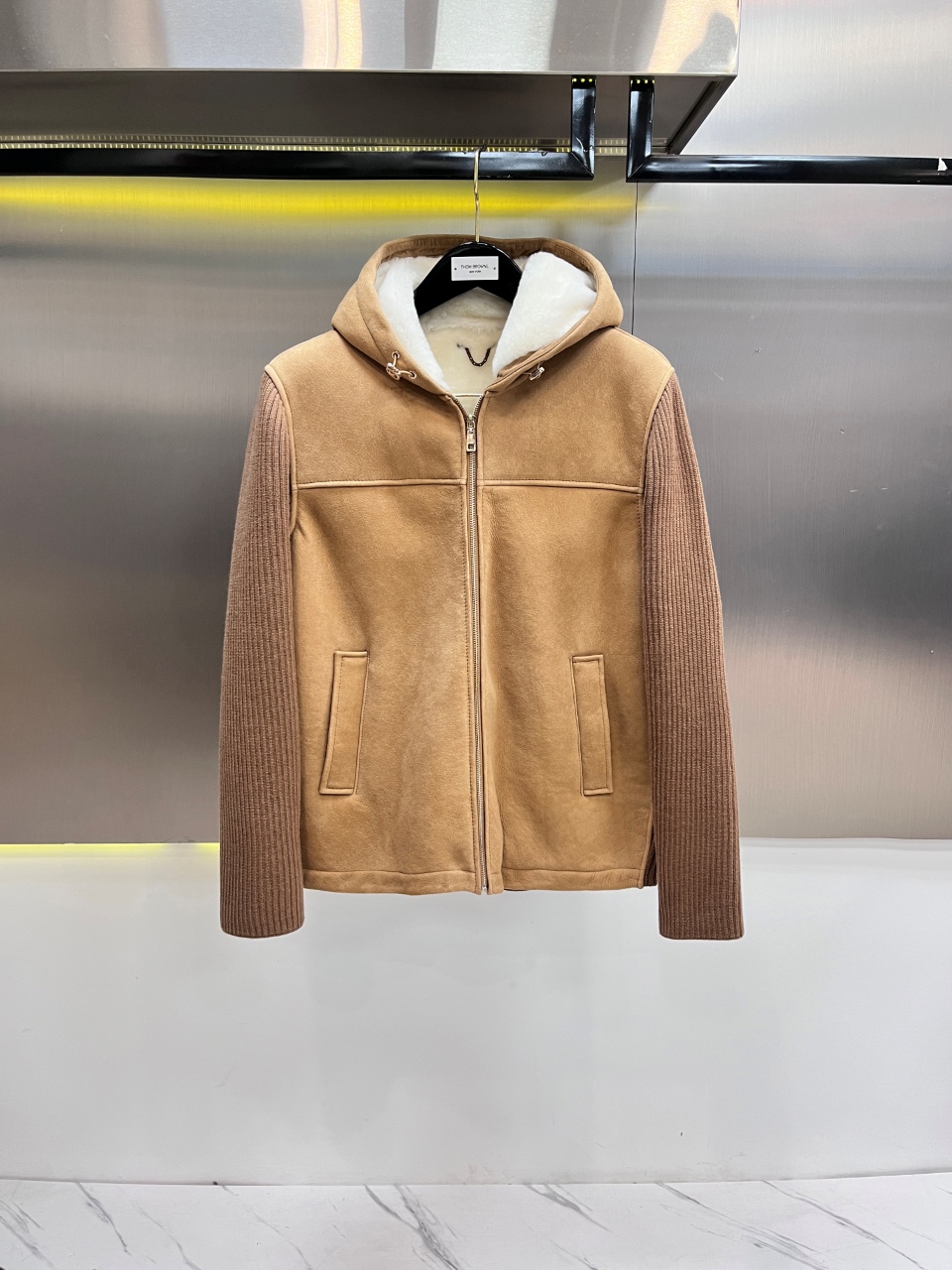NO:772727,Brand Dolce & Gabbana Material imported original ecological fur integrated technology Spliced ​​wool knitting Size 48-56 (special size customization),,Dolce&Gabbana,Top Customize119860909品牌杜嘉班纳 材质进口原生态皮毛一体 工艺 拼接羊毛针织 尺码48-56（特殊尺码定制）,,Dolce&Gabbana,Top Customize1,Men's clothing