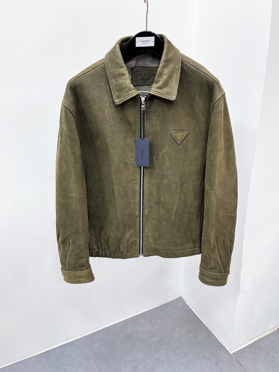 NO:920306,2733 Brand Prada Material imported goatskin suede Craftsmanship Size 48-56 (special size customization),,prada,sheepskin,Top Customize1198609092733 品牌普拉达 材质进口山羊皮反绒 工艺 尺码48-56（特殊尺码定制）,,prada,sheepskin,Top Customize1,Men's clothing