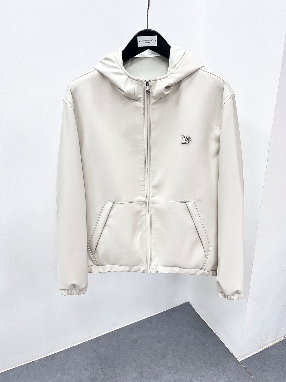 NO:940207,27107 brand lv material imported sheepskin craftsmanship size 48-56 (special size customization),,louis vuitton,sheepskin,Top Customize11986090927107品牌lv 材质进口绵羊皮 工艺 尺码48-56（特殊尺码定制）,,louis vuitton,sheepskin,Top Customize1,Men's clothing