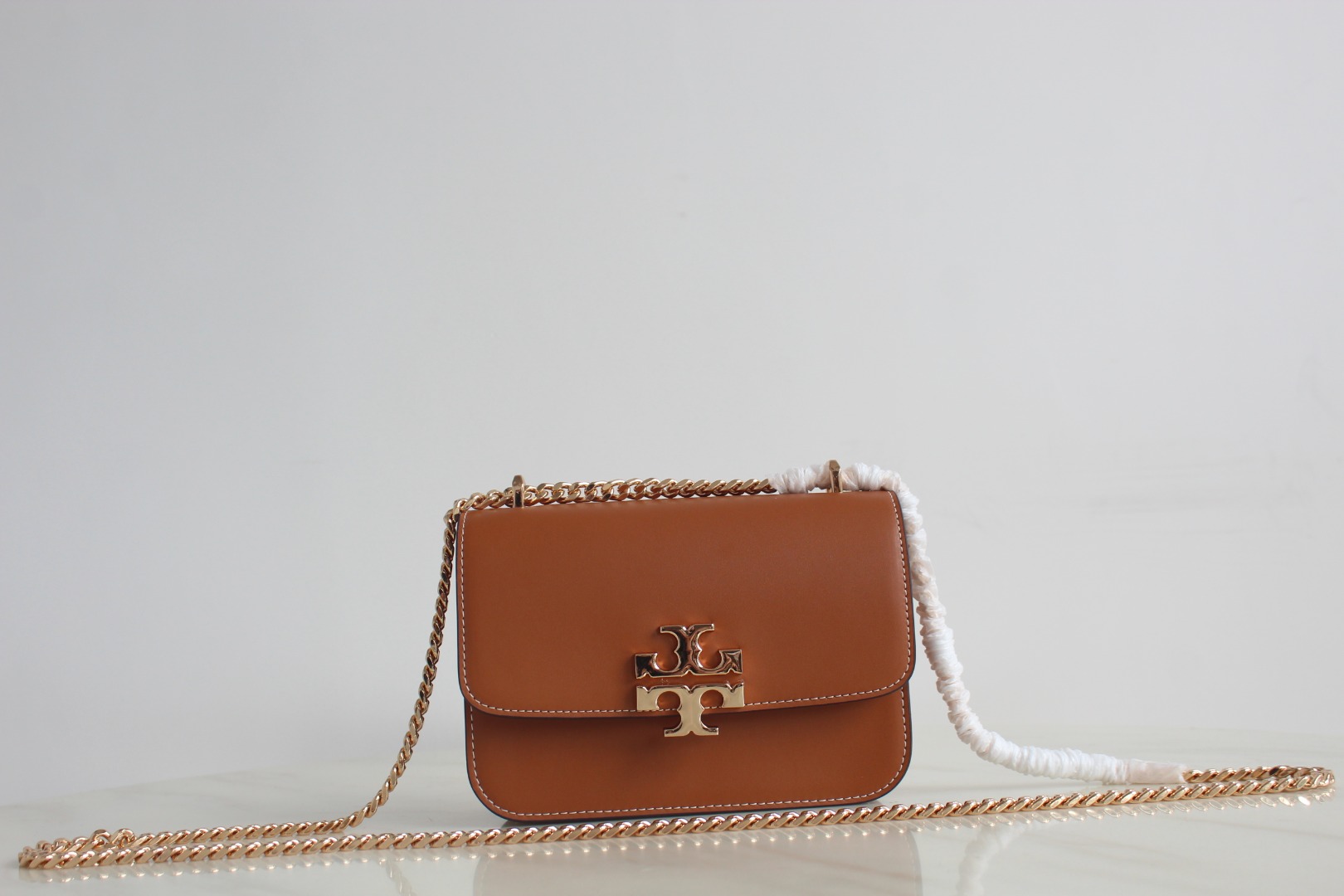 Tory Burch ToryBurch新款豆腐包Eleanor 链条单肩包 包款全新设计光滑金属饰件
