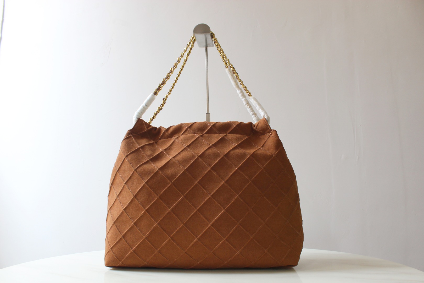 Tory Burch Tory Burch 麂皮托特购物袋 Fleming丹宁福袋流浪包 经久不衰的迷人之选