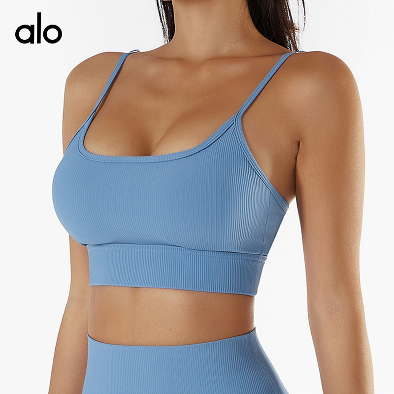 Alo sports bra yoga white