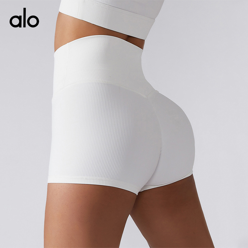 Alo shorts yoga white