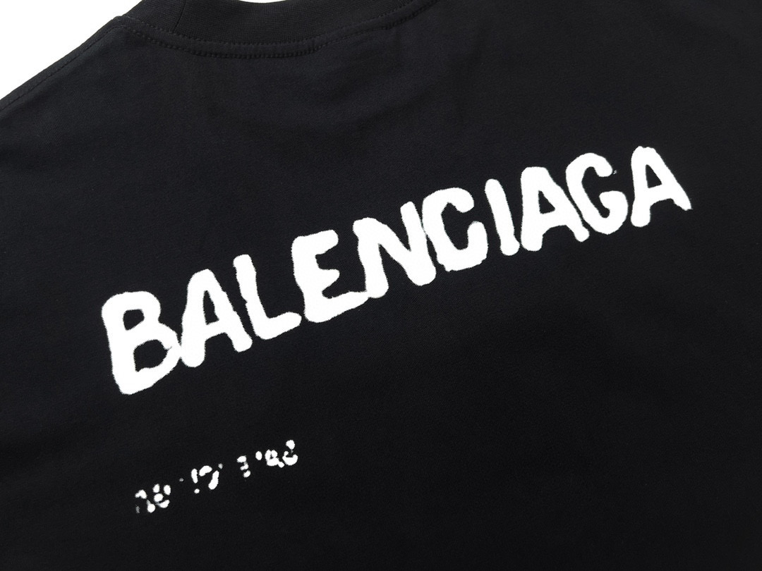 170 高版本BALENCIAGA/巴黎世家 模糊字母印花短袖T恤 采用260g32支双纱面料