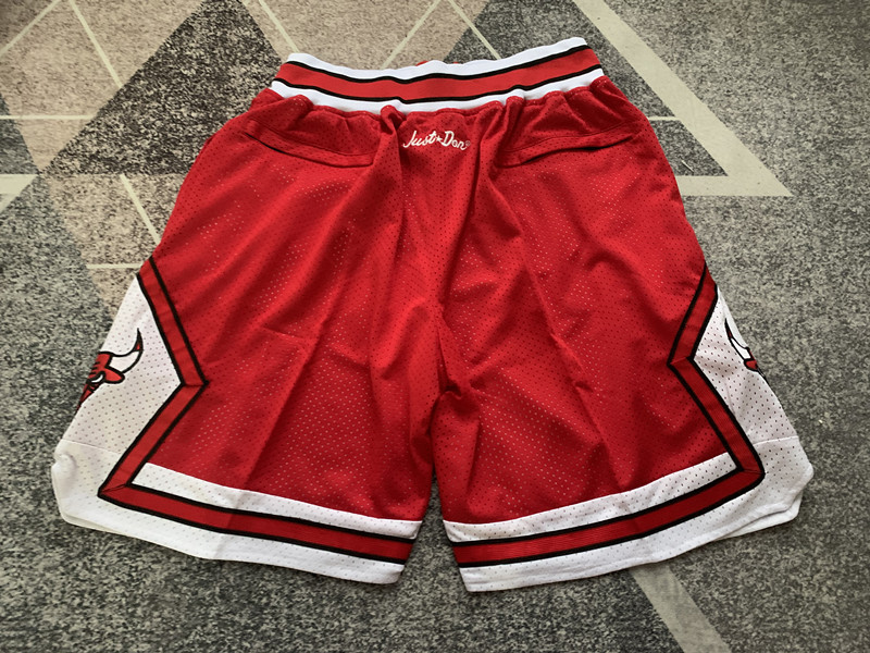 Mitchell & Ness x Just Don Chicago Bulls Embroidery Basketball Shorts Overview - 图片 2