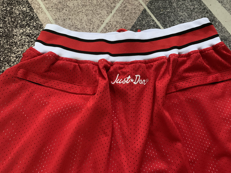 Mitchell & Ness x Just Don Chicago Bulls Embroidery Basketball Shorts Overview - 图片 6
