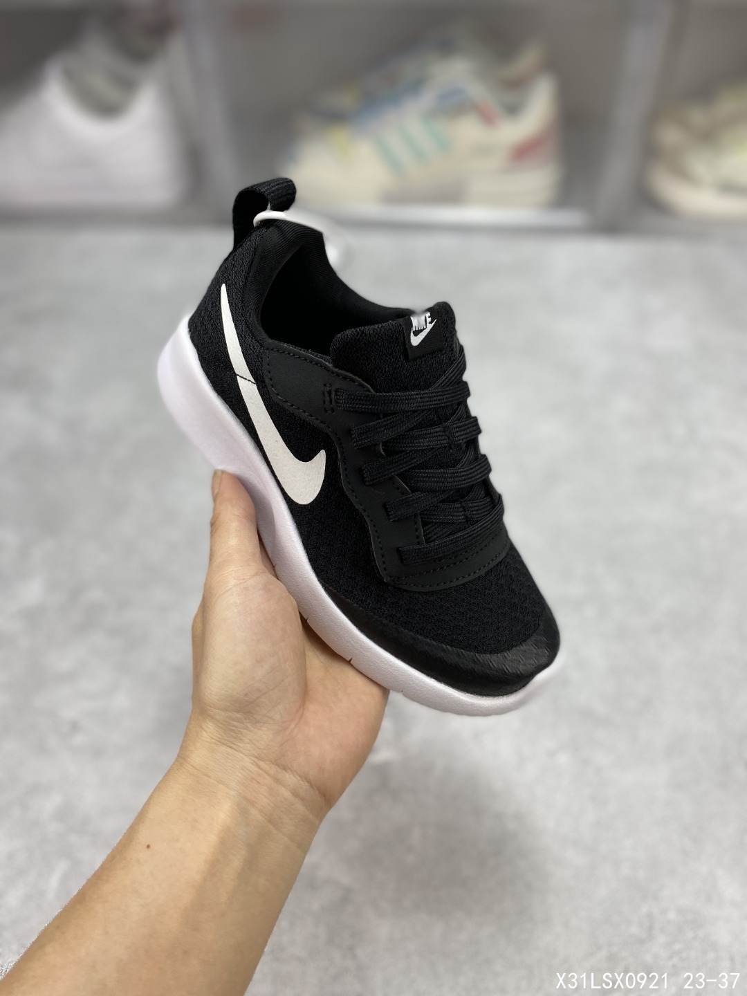 图片[8]-🈴️ Nike/耐克 童鞋 超轻量泡棉中底，客供原厂呼吸透气网面❗️北美市场最为畅销款式，瞩目造型，简约风范❗️耐克Nike Tanjun伦敦系列简约休闲情侣缓震轻便百搭跑步鞋。 类型：童鞋 #X31LSX0921 23-37 尺码：23 24 25 26 27 28 29 30 31 32 33 34 35 36 37-选品中心