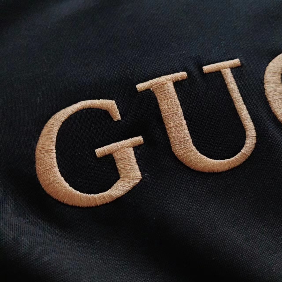 实拍细节图 GUCCI 古驰 金色刺绣logo短袖T桖