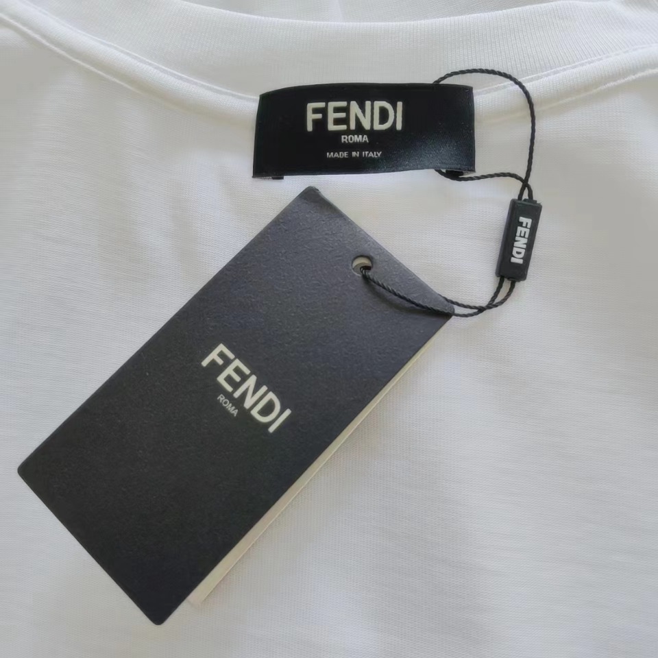 实拍细节图+细节图 FENDI 芬迪 怪兽皮章短袖T恤