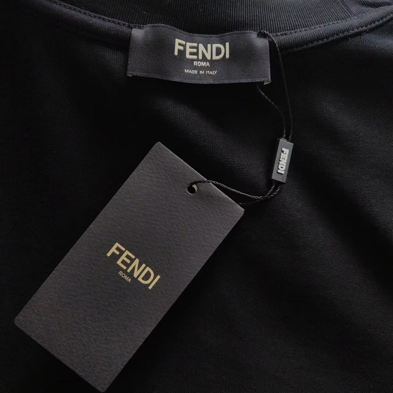 实拍细节图+细节图 FENDI 芬迪 怪兽皮章短袖T恤