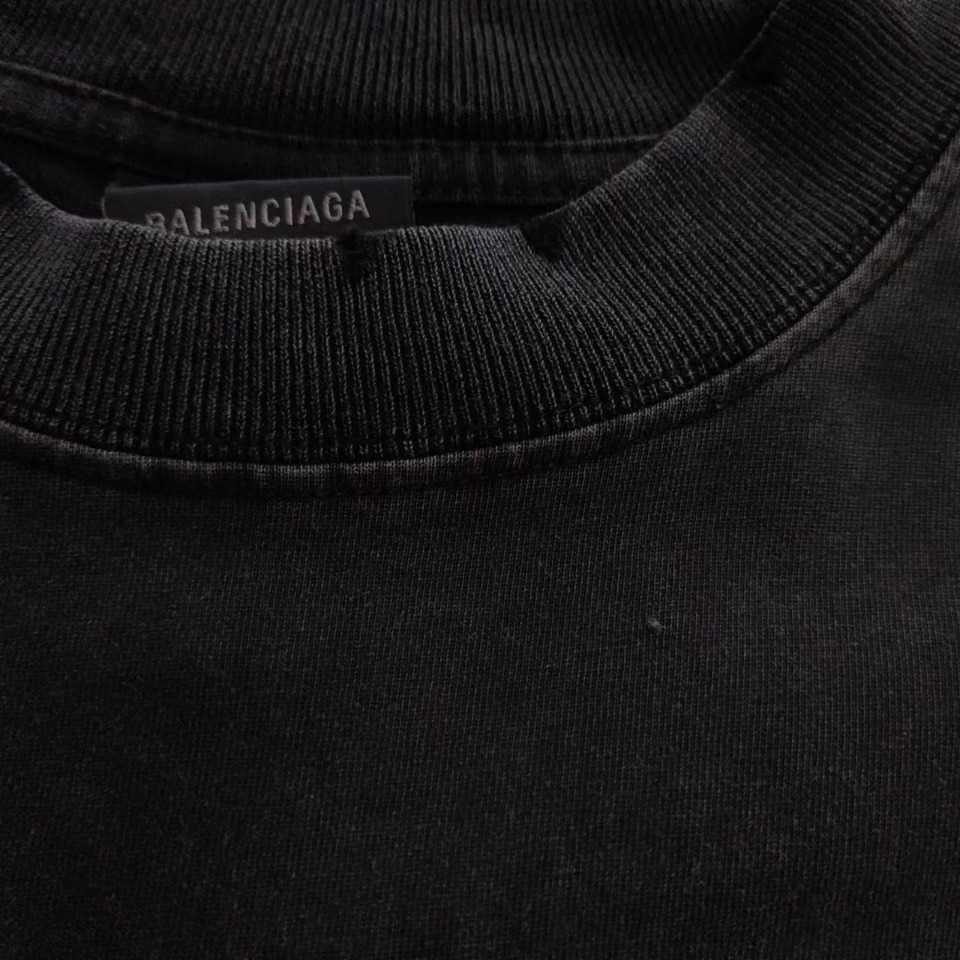 实拍细节图 +尺码表 巴黎世家 Balenciaga洗水大破坏Logo撕裂短袖