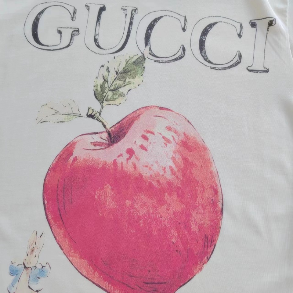 实拍细节图+尺码表 GUCCI 古驰 彼得兔系列苹果小兔印花短袖