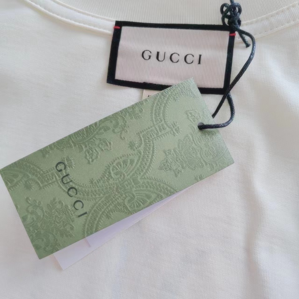 实拍细节图+尺码表 GUCCI 古驰 彼得兔系列苹果小兔印花短袖