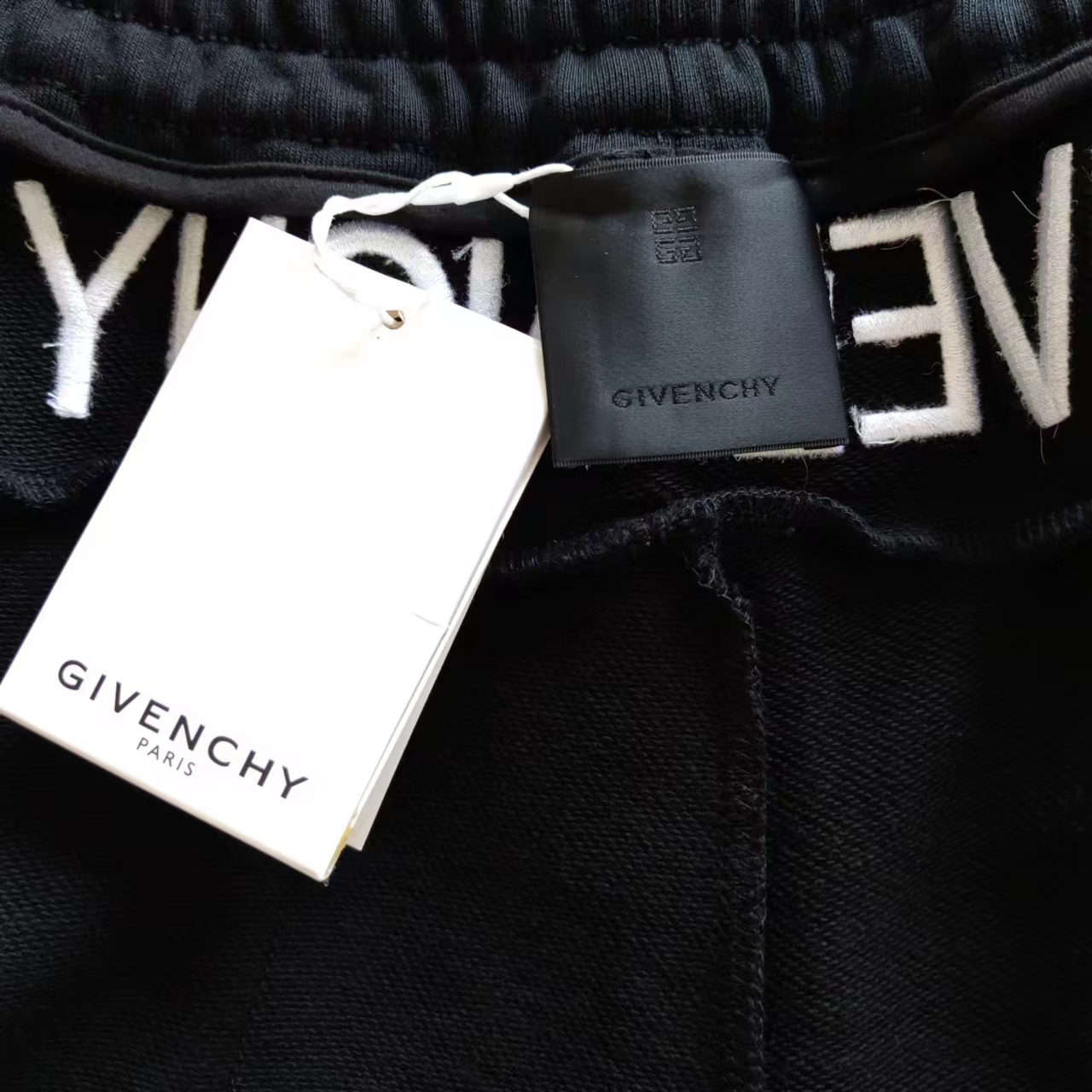 实拍细节图+尺码 GIVENCHY 纪梵希 24SS字母简约 LoGO标识刺绣五分裤