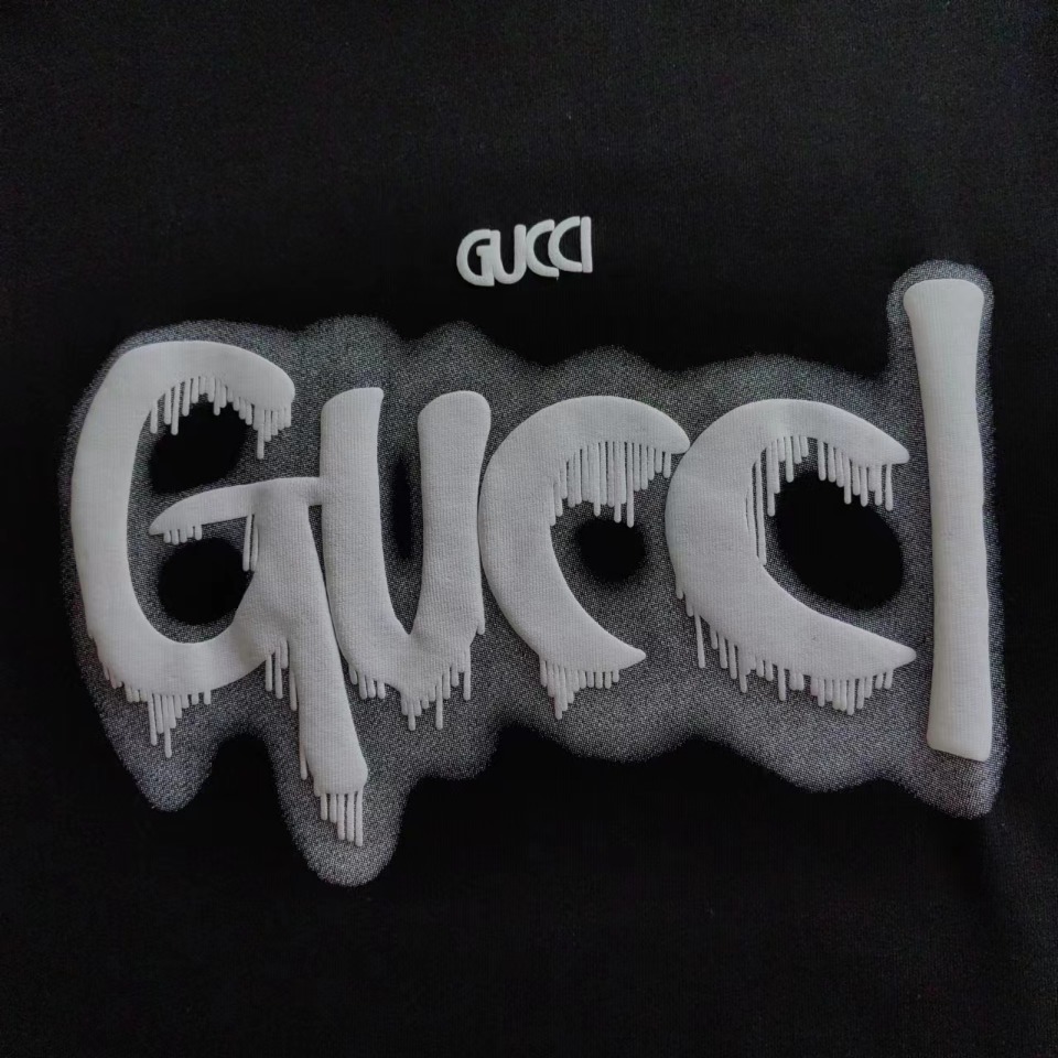 实拍细节图+尺码表 GUCCI/古驰 发泡字母压花圆领短袖