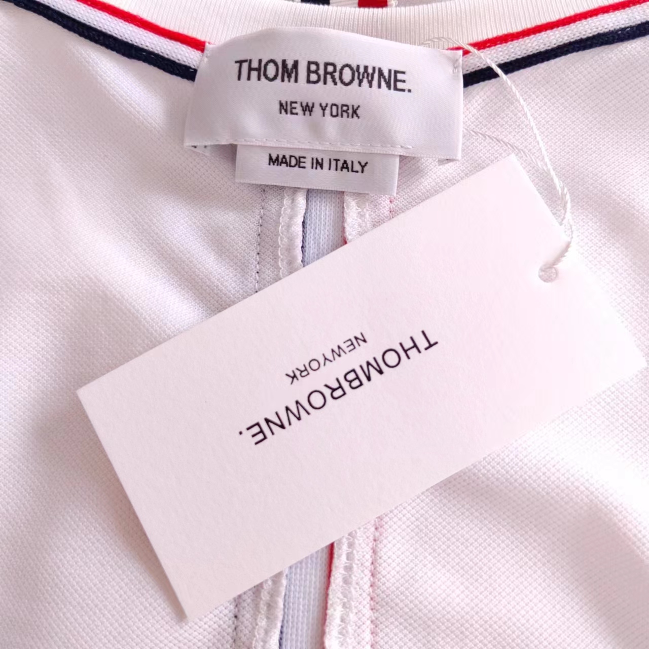 150 实拍细节图+尺码表 THOM BROWNE 汤姆布朗 TB珠地棉蜂窝经典后背织带T恤