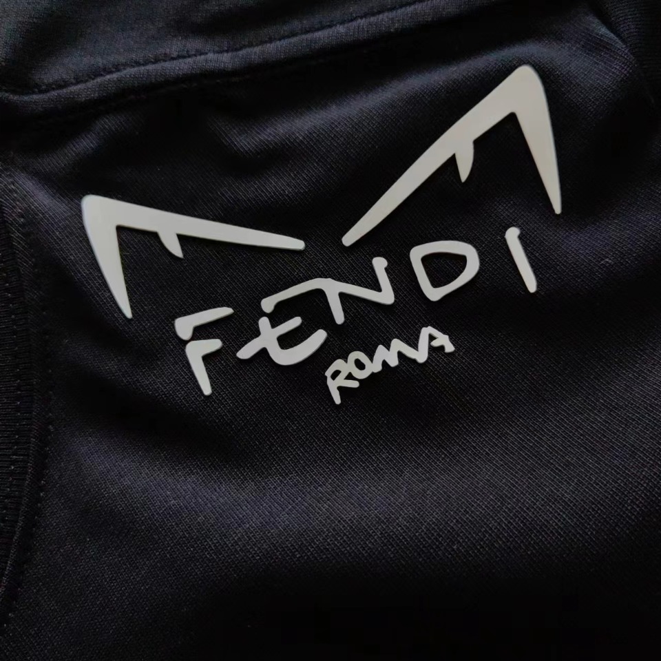 实拍细节图+细节图 Fendi/芬迪24ss 3D肩部小怪兽小眼睛短袖T桖