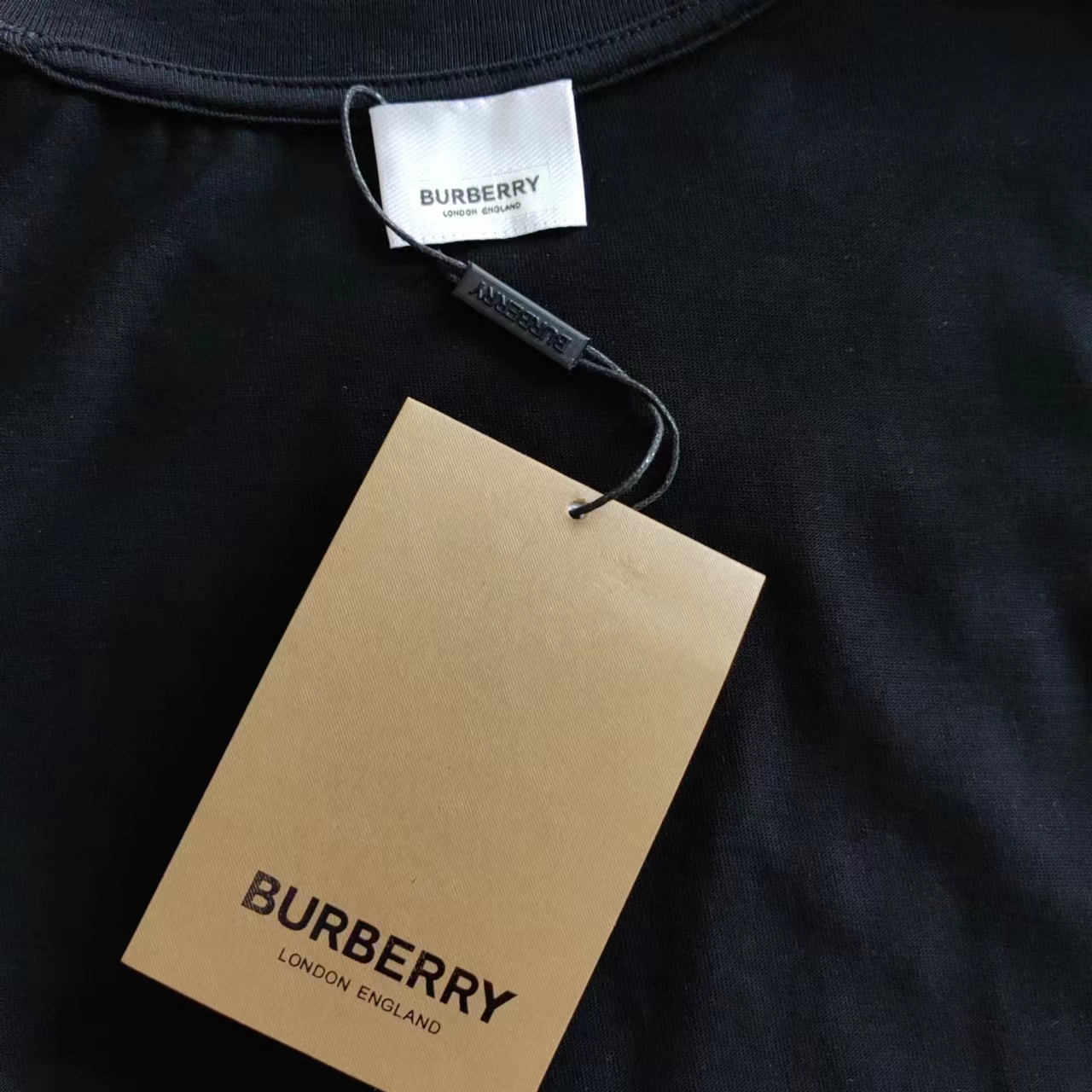 150 实拍细节图+尺码表 BURBERRY 巴宝莉 经典战马大Logo印花短袖